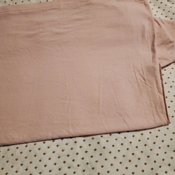 DISNEY CINDERELLA MEDIUM T-SHIRT 70 year anniversary Hot Topic - Picture 8 of 10